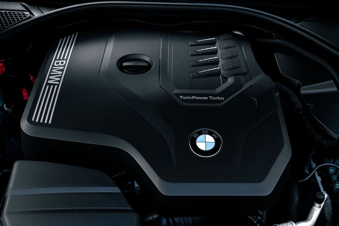 BMW 330i 330i M-Sport | 3,721 P.M | 0% Downpayment | M-Kit | BMW Warranty + Service!