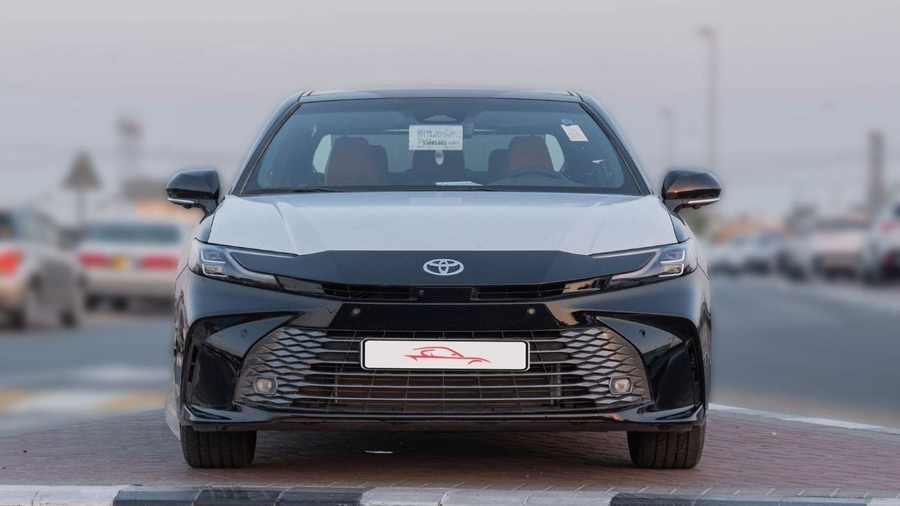 تويوتا كامري 2026 Toyota Camry Lumiere 2.5L AT Hybrid (Black-Tan)