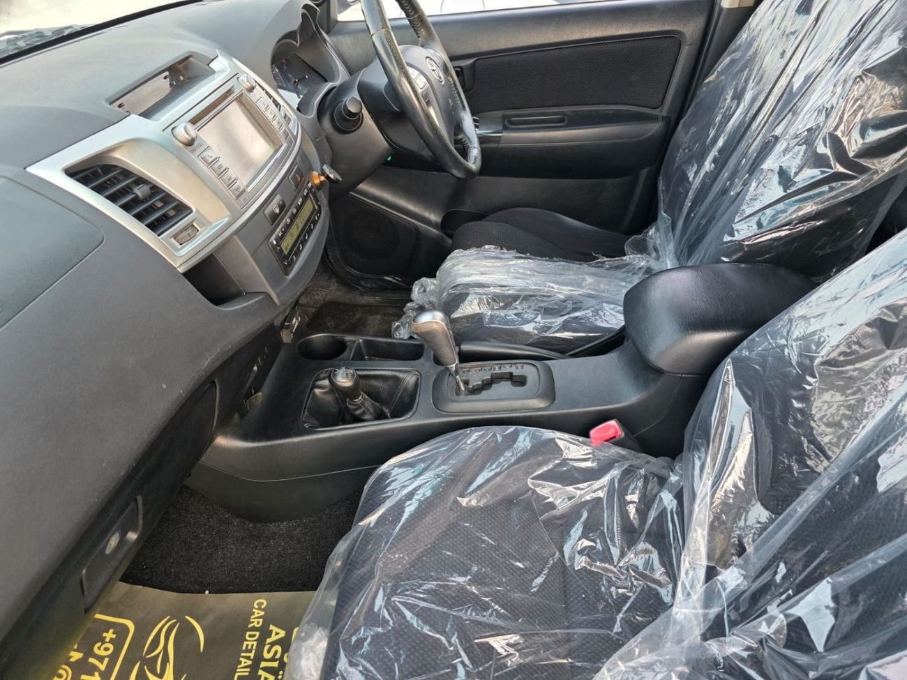 Toyota Hilux RIGHT HAND VEHICLE ONLY FOR EXPORT 3.0 LITER