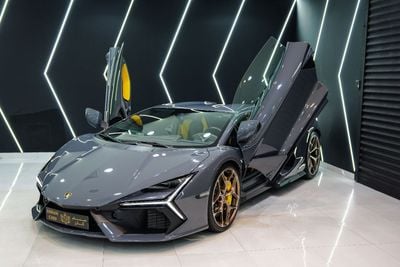 لامبورغيني ريفويلتو 6.5L V12 Hybrid 2024 Lamborghini Revuelto, Brand New, Carbon Fiber Interior, GCC Specs!!