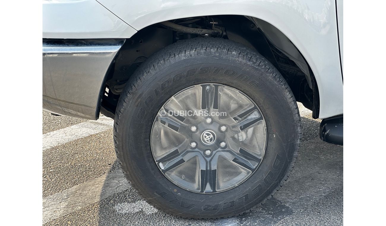 Toyota Hilux Double Cab 2.8L Diesel 4wd Automatic Transmission