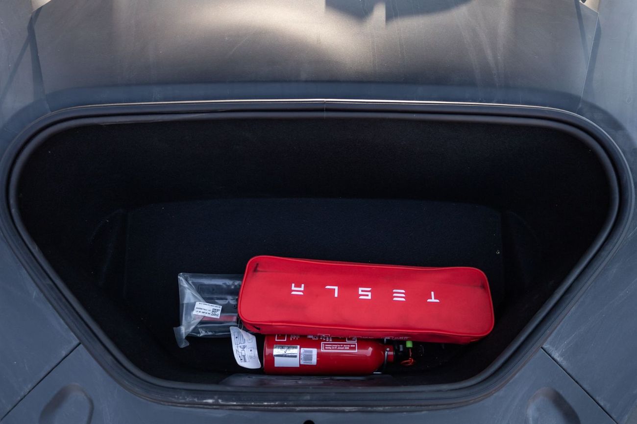 Tesla Model S Plaid (AWD)