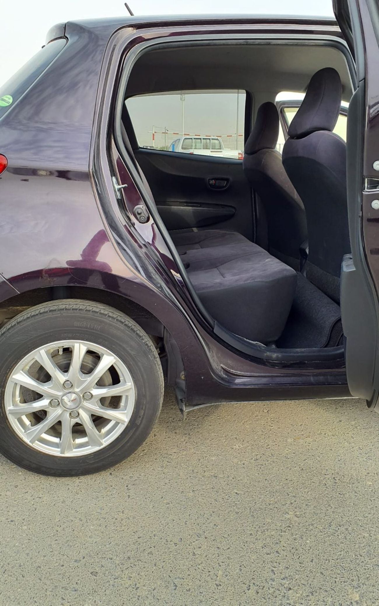 Toyota Vitz TOYOTA VITZ