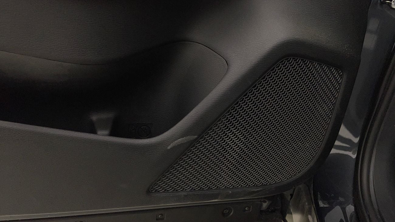 Mitsubishi Outlander MIDLINE WITH SUNROOF 2.5 | Zero Down Payment | Home Test Drive