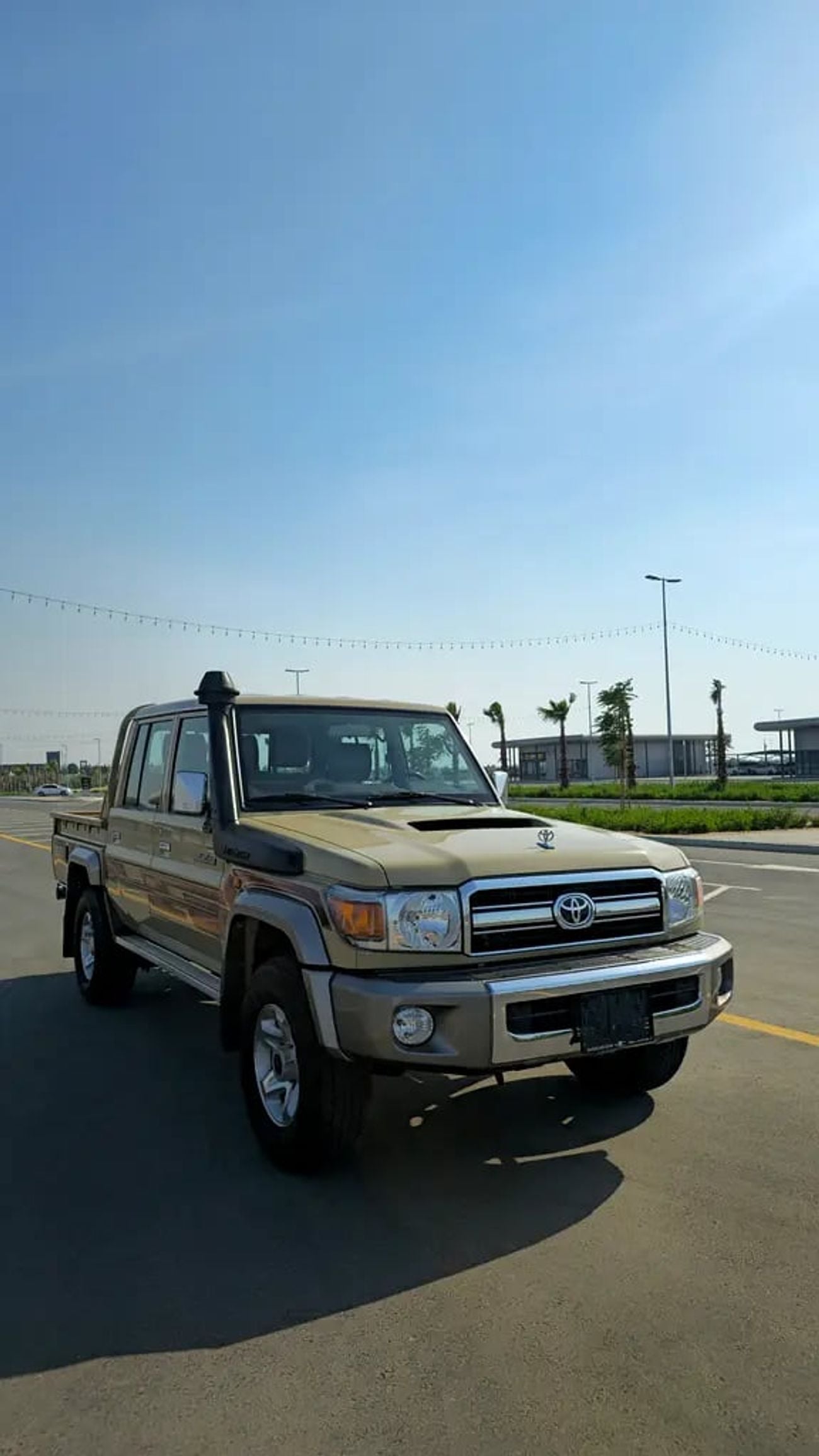 Toyota Land Cruiser 70 LC79 LX Pick-up | GCC Specs