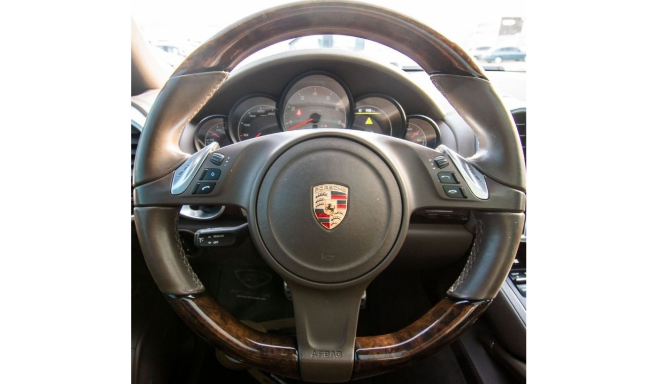 Porsche Cayenne S 2013 | PORSCHE CAYENNE S | AWD 3.6L V6 | GCC | VERY WELL-MAINTAINED | SPECTACULAR CONDITION | FLEXIB