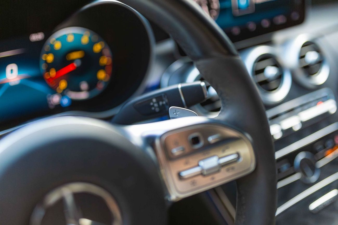 Mercedes Benz C300 STANDARD