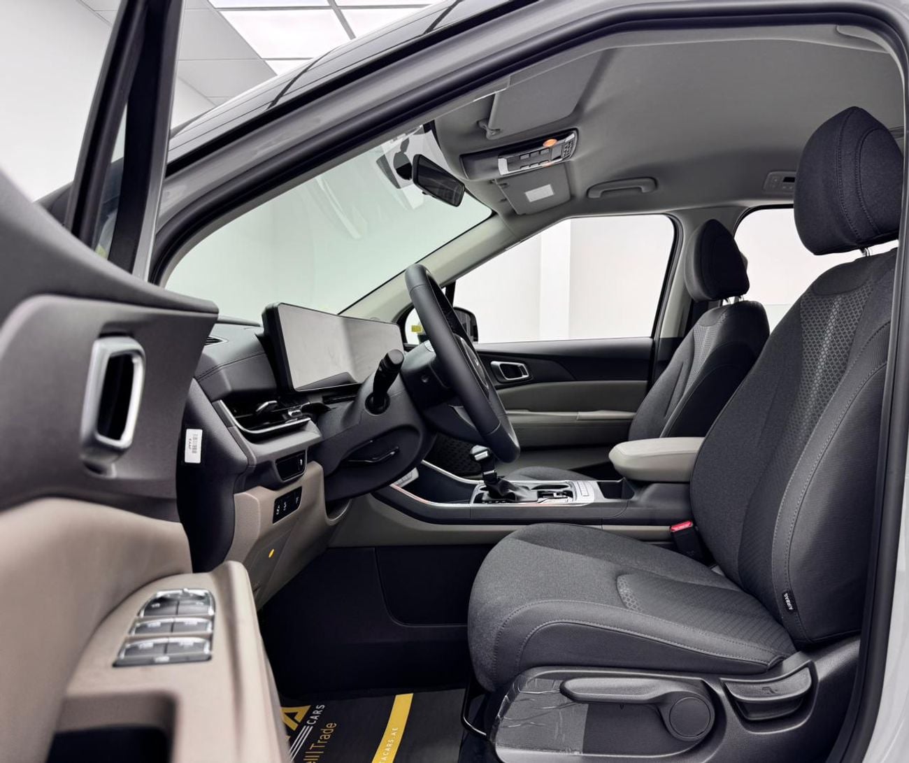 Kia Carnival 2026 Kia Carnival, Kia Warranty+Service Contract, GCC