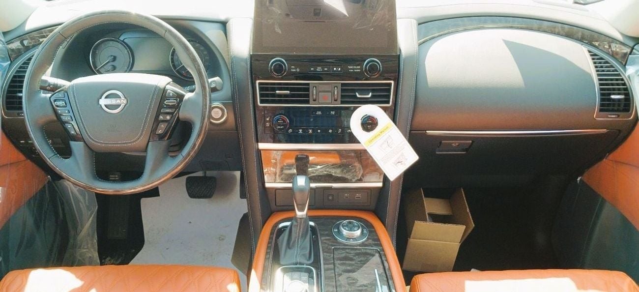 Nissan Patrol Nissan Patrol Platinum 5.6L Petrol V8 2024YM