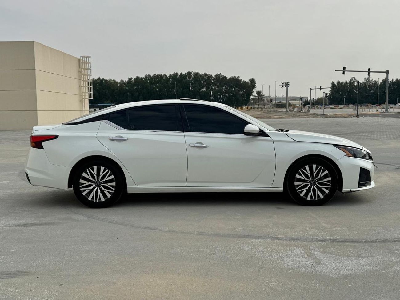 نيسان ألتيما Nissan Altima SV 2023 Sunroof GCC