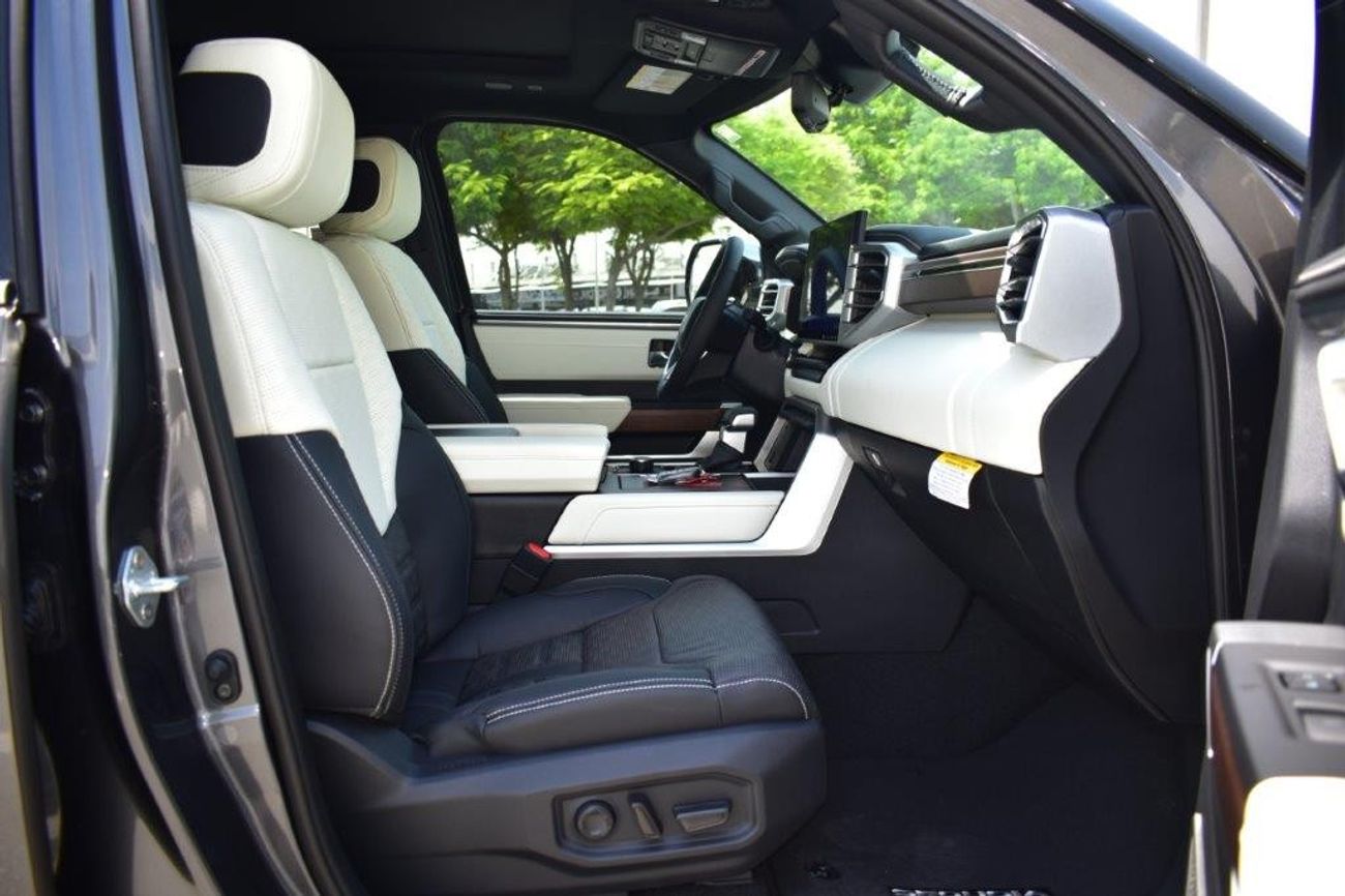 Toyota Sequoia Capstone Hybrid V6 3.5L Turbo 4WD