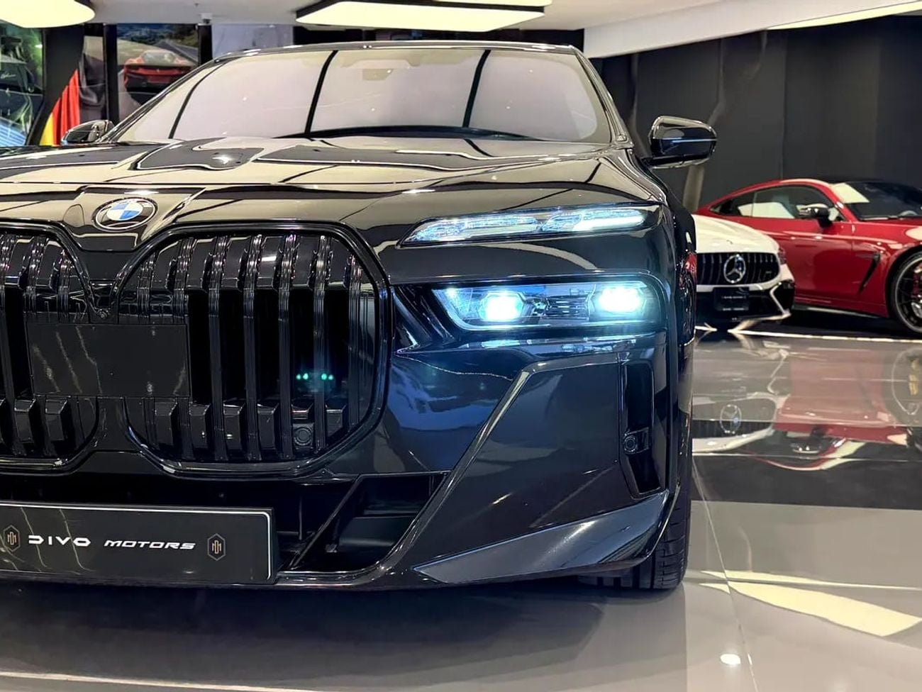 بي أم دبليو 760Li 760Li xDrive GCC Specs