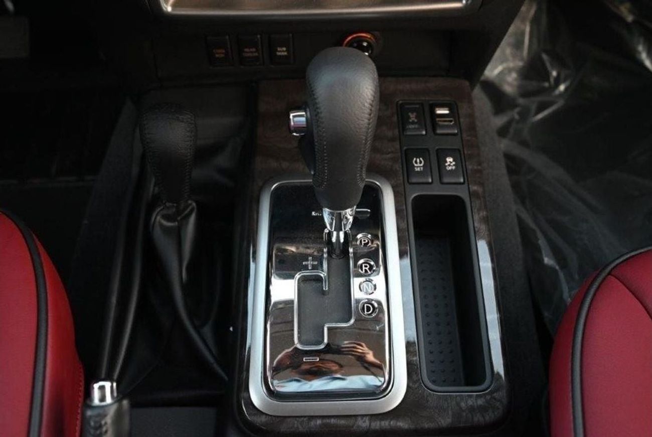 Nissan Patrol Super Safari 2024 NISSAN PATROL SUPER SAFARI LEGEND 4.8L 4WD 7 SEAT AT