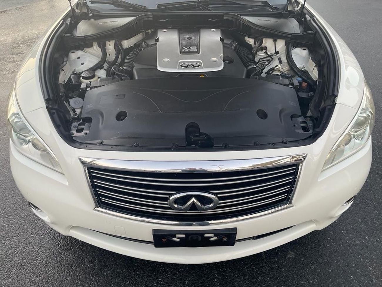 Infiniti QX70 Luxury Infiniti Q70_Gcc_2017_Excellent_Condition _Full option