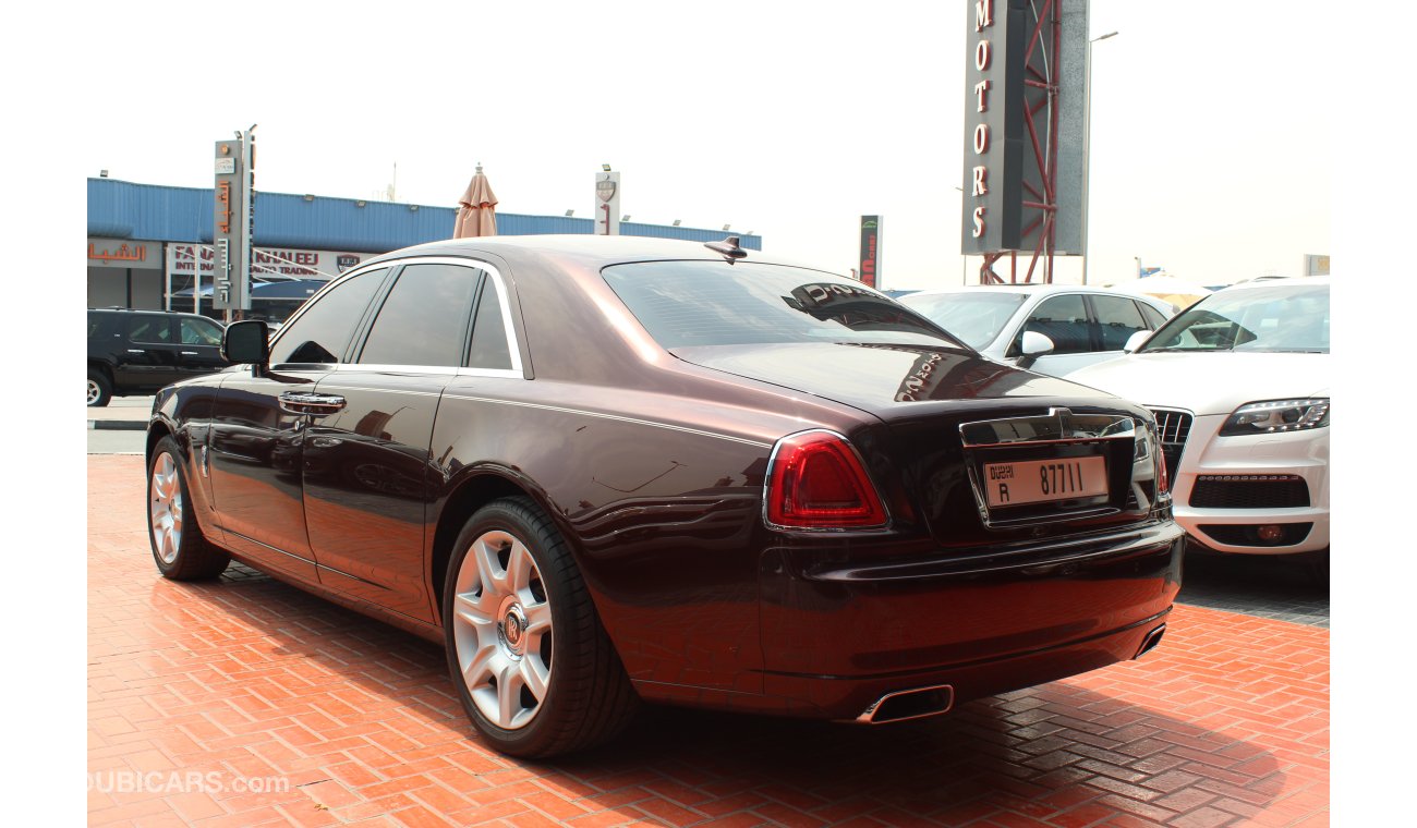 رولز رويس جوست Rolls Royce Ghost GCC Specs