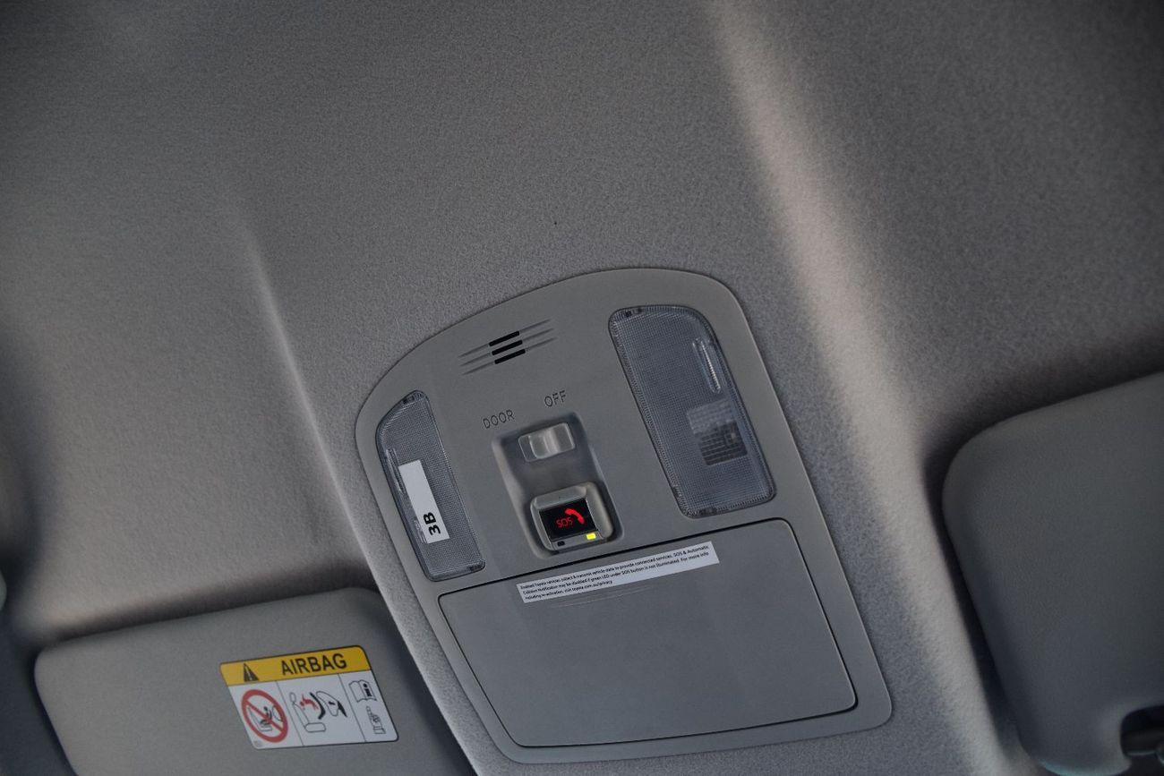 Toyota Hilux 4X4 Diesel 2.8L (Right Hand Drive)