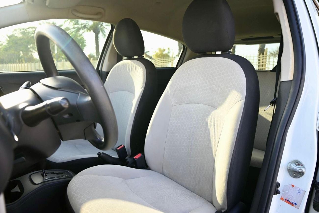 Mitsubishi Mirage GLX 1.2L - FREE REGISTRATION - GCC - MITSUBISHI MIRAGE  2014 - LOW MILEAGE