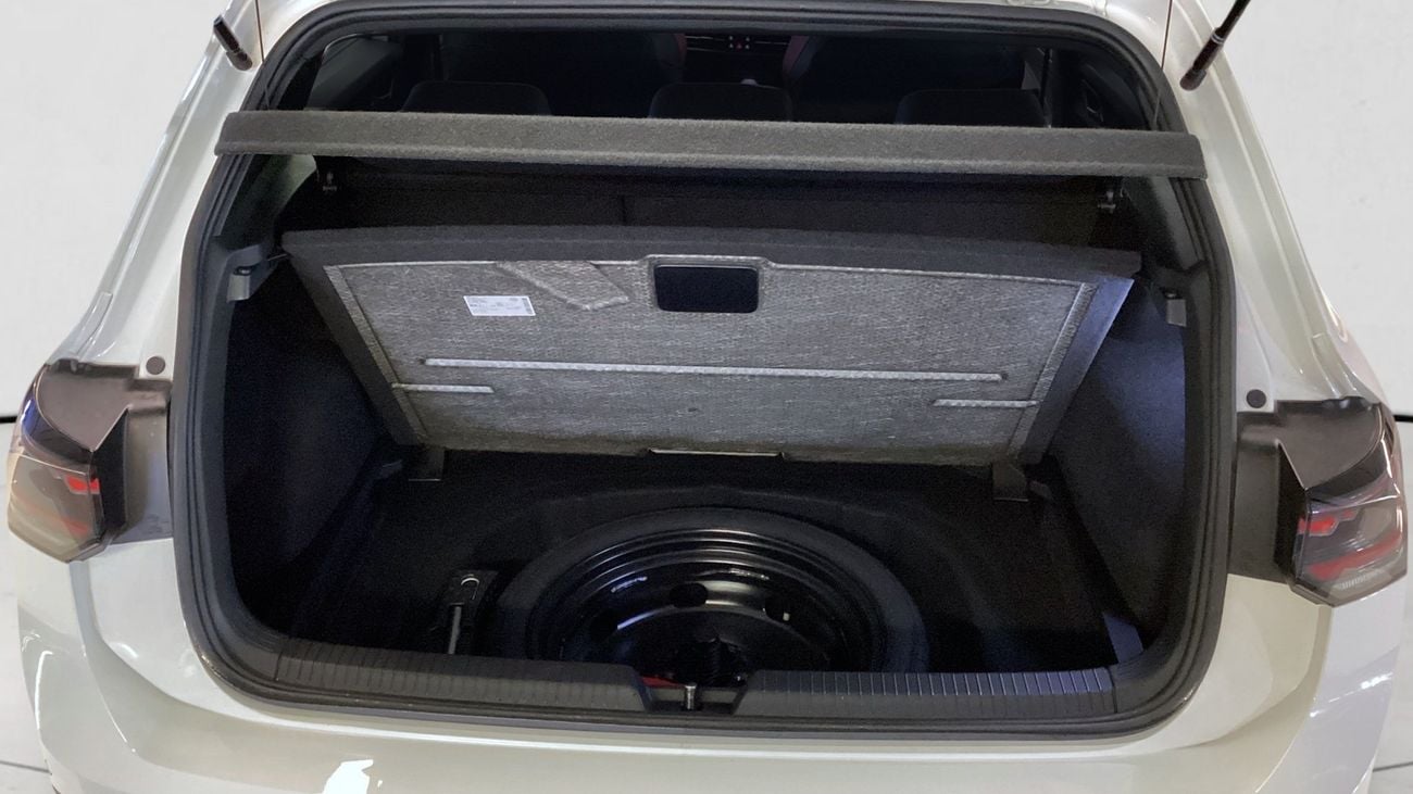 Volkswagen Golf GTI - Leather (HUD) | upto AED 20,000 Ramadan Discount | Guaranteed Warranty | 0 Down Payment