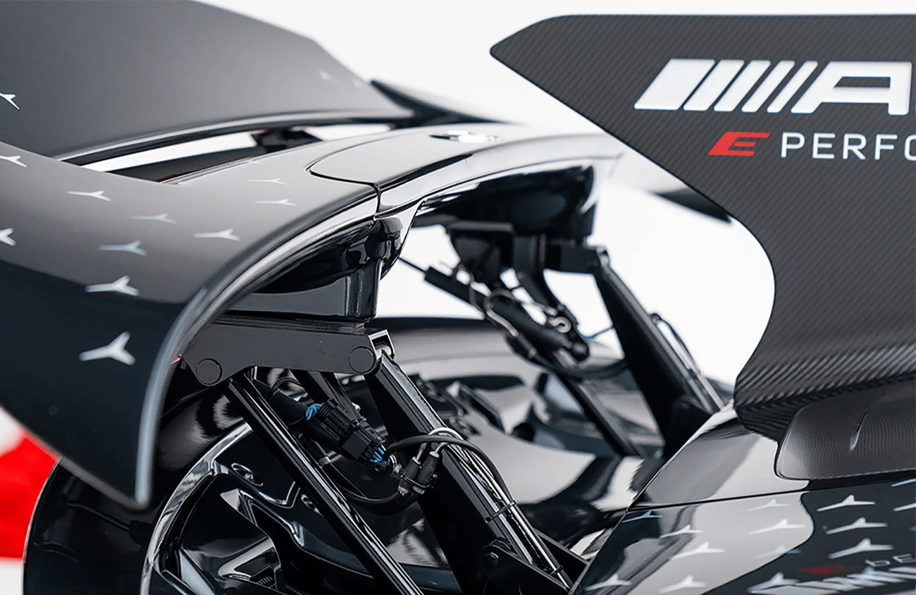 Mercedes-Benz AMG One 1.6L V6 Twin-Turbocharged + 4 eMotors