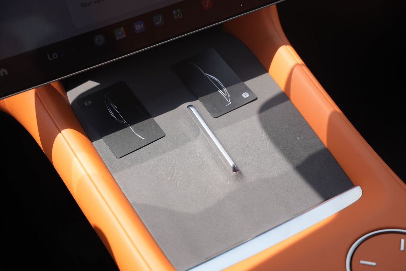 شاومى YU7 Xiaomi YU7 2025 – Ultra-long Range High-Performance 4WD Max