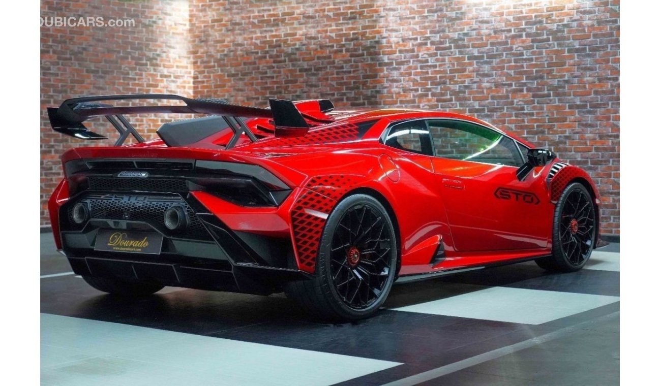 لمبرجيني هوراكان STO | Brand New | 2022 | Full Carbon Fiber | 5.2L V10 | 640 HP