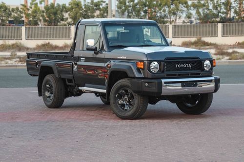 Toyota Land Cruiser Pick Up