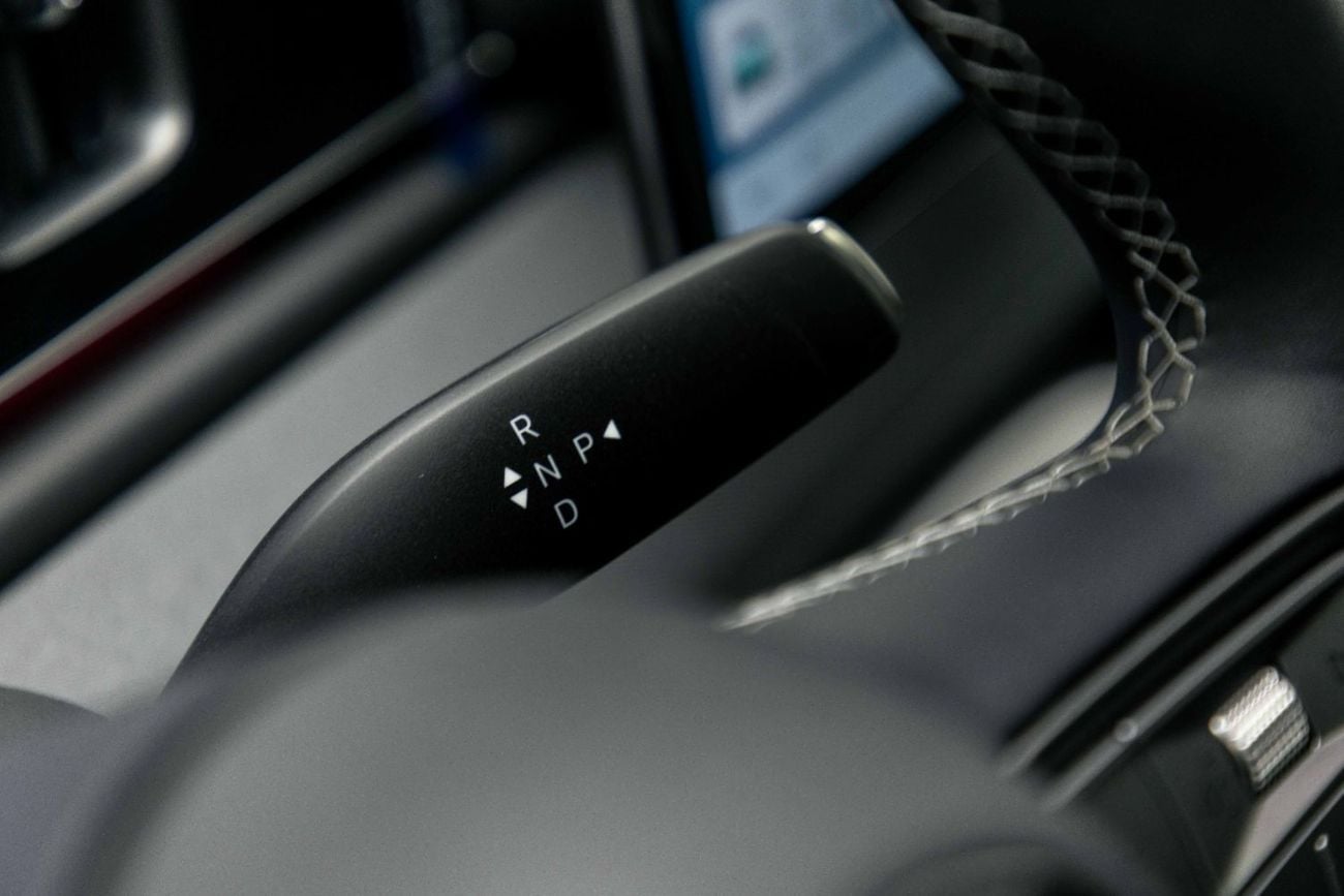 BYD Sealion 05 Intelligent Navigation - Warm Sun White Inside Black | Export Only