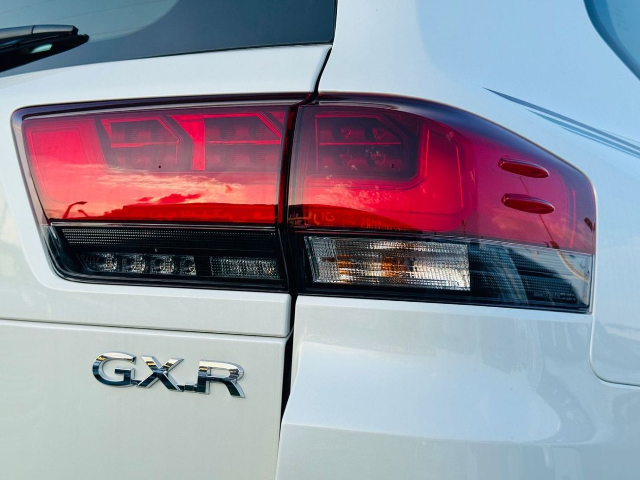 تويوتا لاند كروزر TOYOTA LANDCRUISER (300 SERIES) GXR 4.0L PETROL