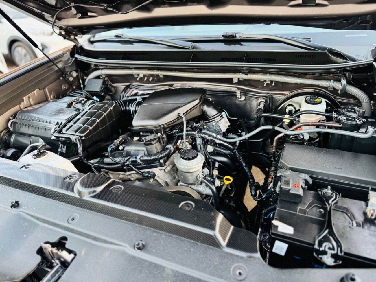 تويوتا برادو Toyota prado 2019 v4 LHD full options