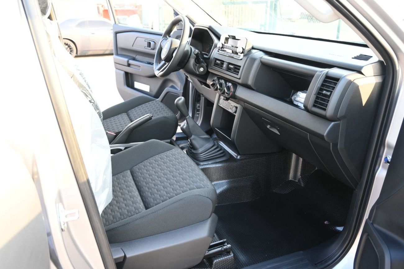 Mitsubishi L200 2025 Mitsubishi L200 GL 2.4L 4WD DC MT Petrol (Silver)