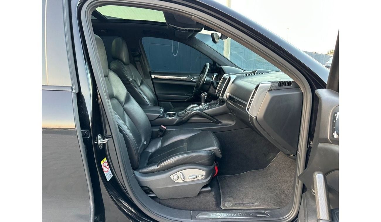 Porsche Cayenne Turbo 4.8L (500 HP) Turbo 4.8L V8 (500 HP) | 2011 | GCC Specs | First Owner | Low Mileage | Perfect