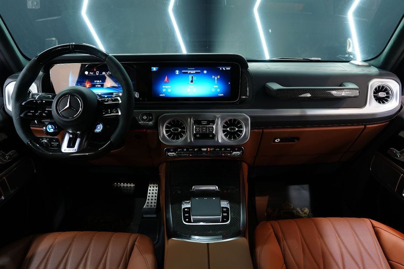 Mercedes Benz G63 AMG 4MATIC SUV Double Night Package, Carbon Fiber Pack, Gargash Warr + Serv!!