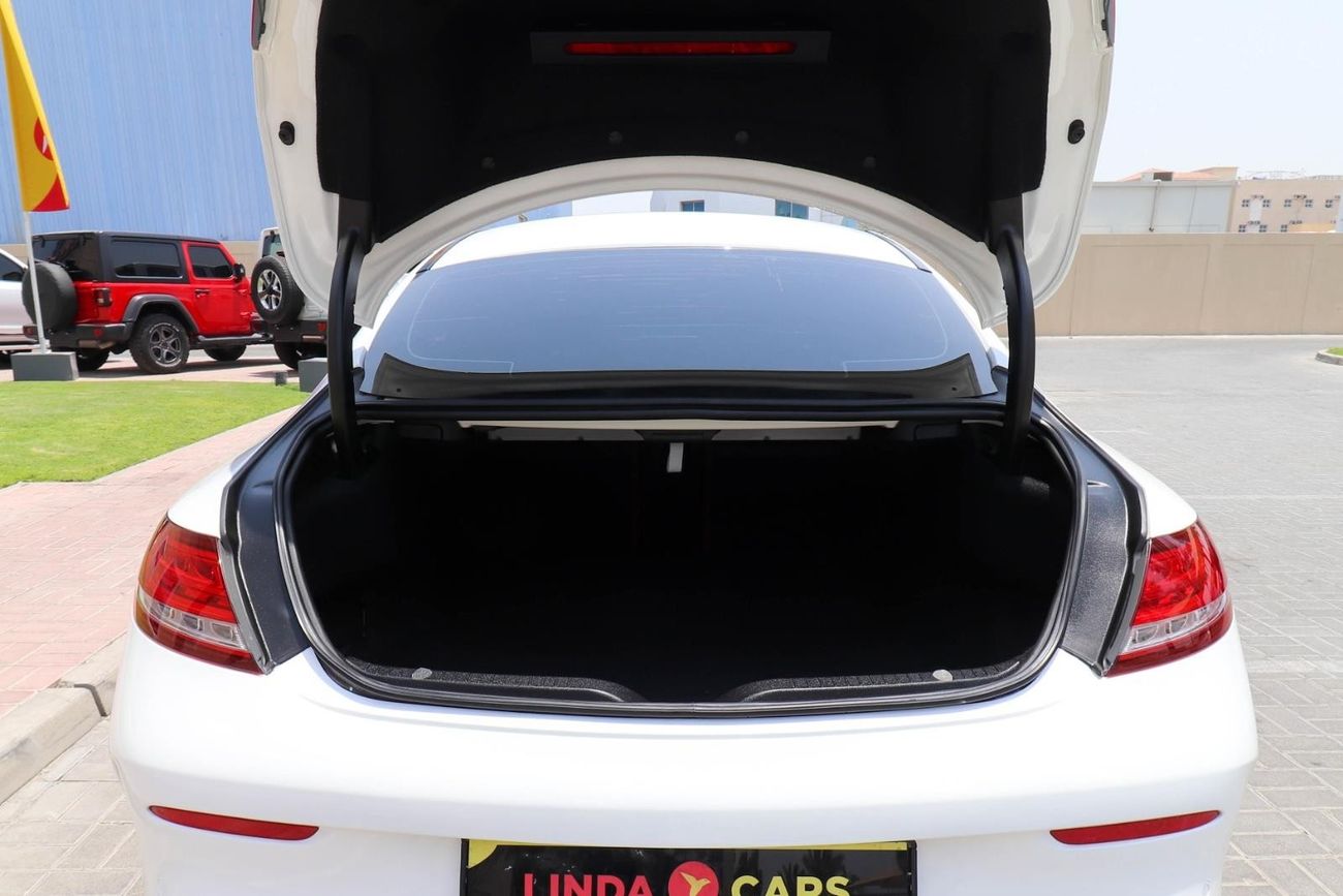 Mercedes-Benz C 300 C205