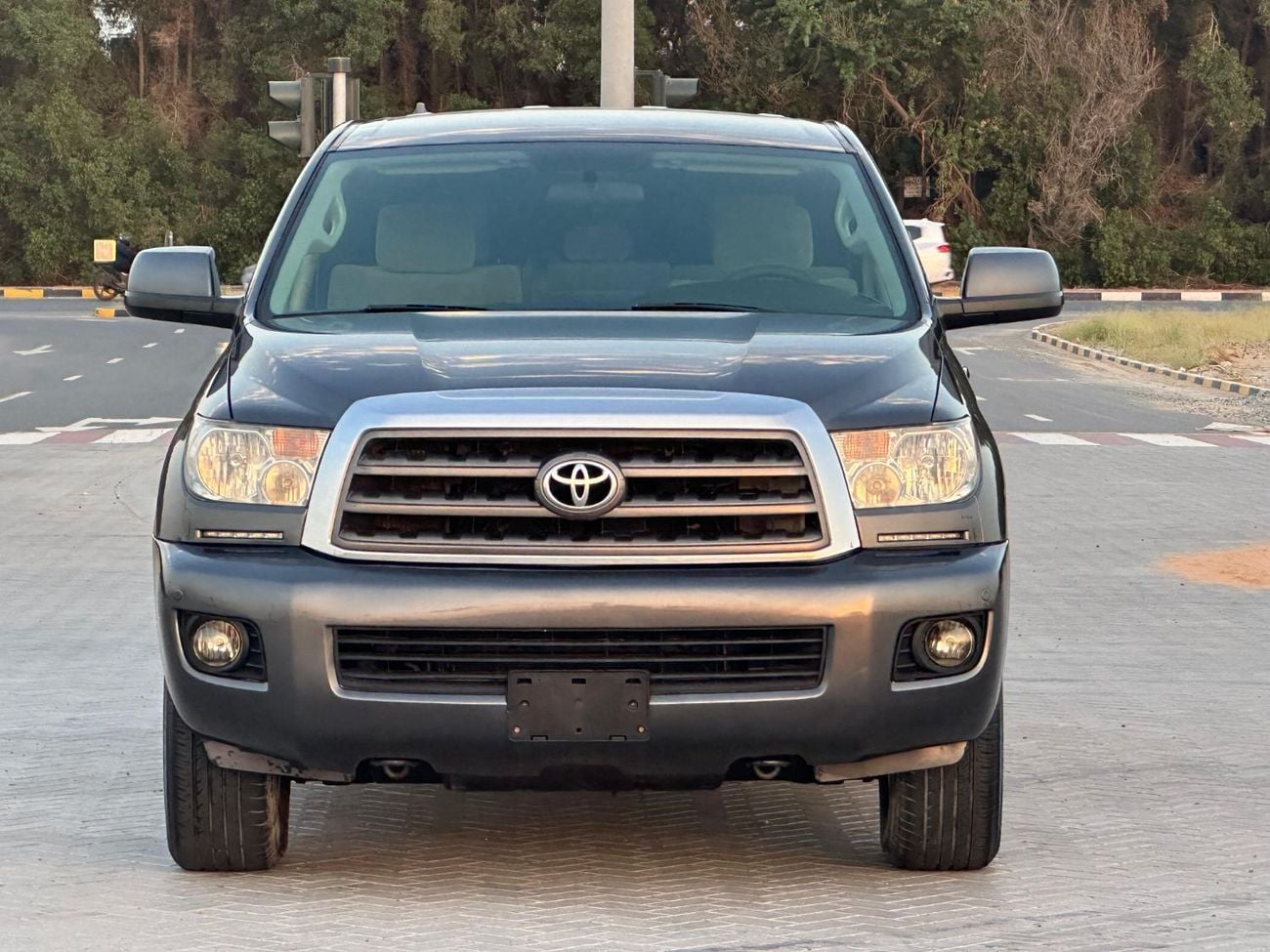 Toyota Sequoia
