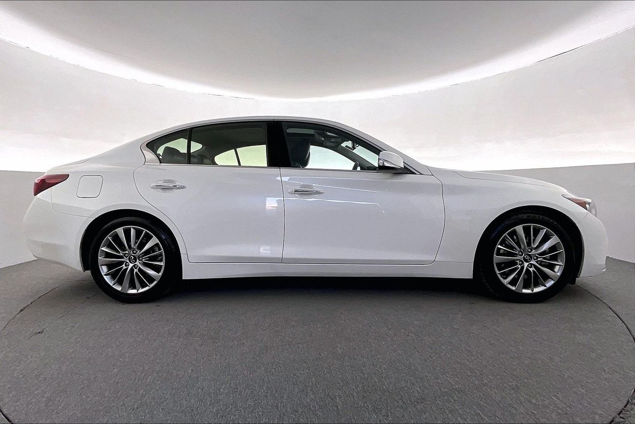 Infiniti Q50 Premium / Luxe | Guaranteed Warranty | 0 Down Payment