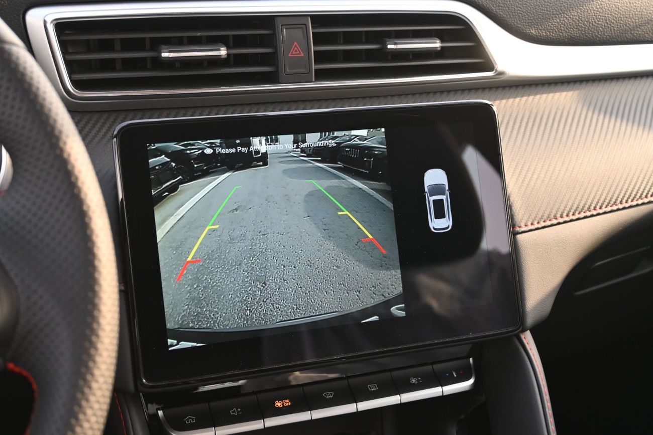 MG ZS MG ZS 1.5L Basic Option, Petrol Model 2025, Color White