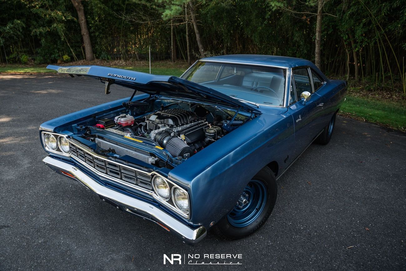 Plymouth Road Runner 426 Hemi Hellephant powered 1 of 1 Pro Touring Restomod
