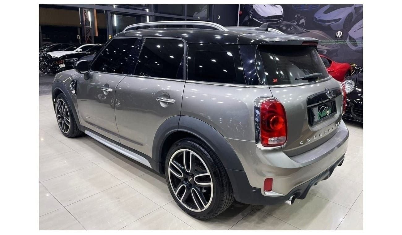 Mini Cooper S Countryman MINI COUNTRYMAN COOPER S 2018 GCC IN BEAUTIFUL CONDITION FOR 65K AED