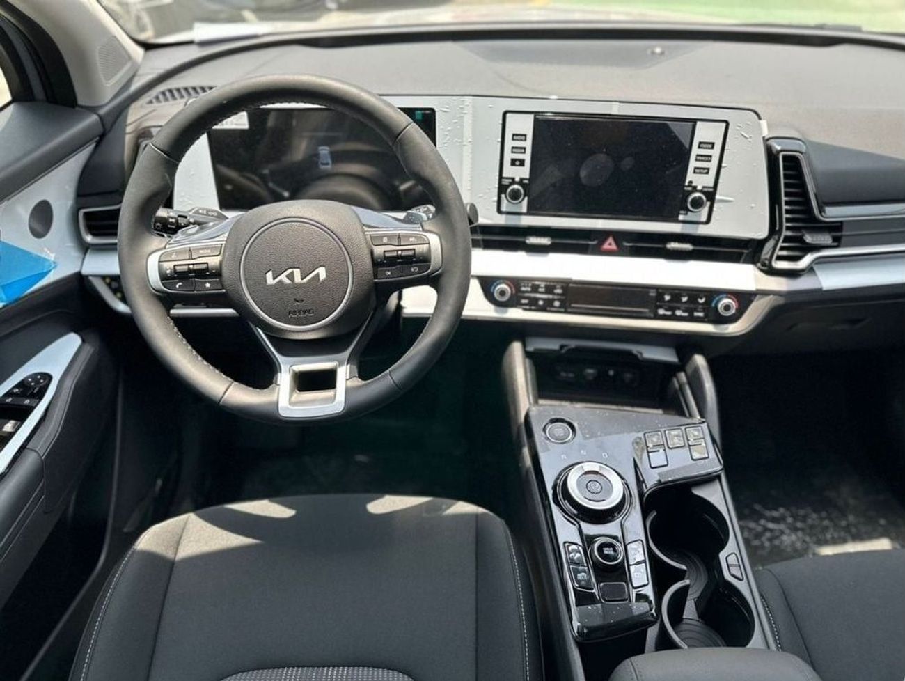 Kia Sportage KIA SPORTAGE 1.6T - LIGHT GRAY COLOR (2025 MODEL)