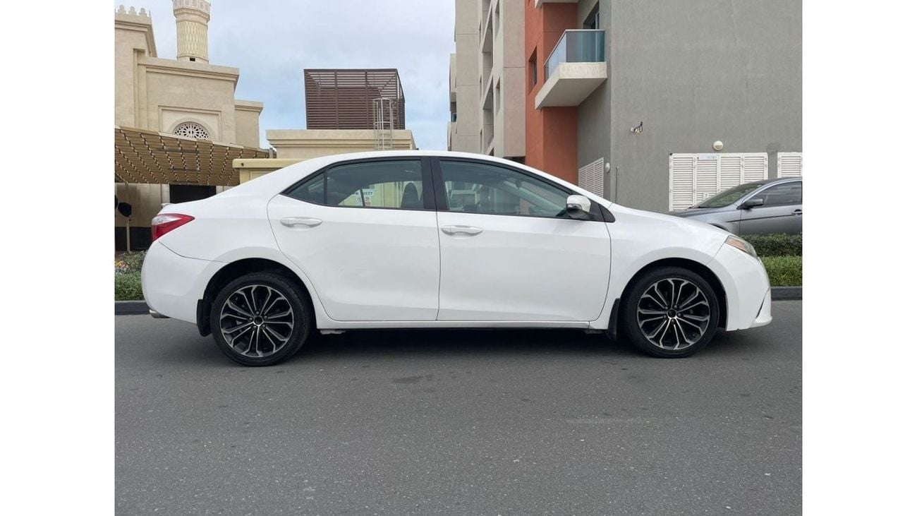 Toyota Corolla “Offer”2014 Toyota Corolla S Class Sports Full Option - 1.8L V4 - UAE PASS
