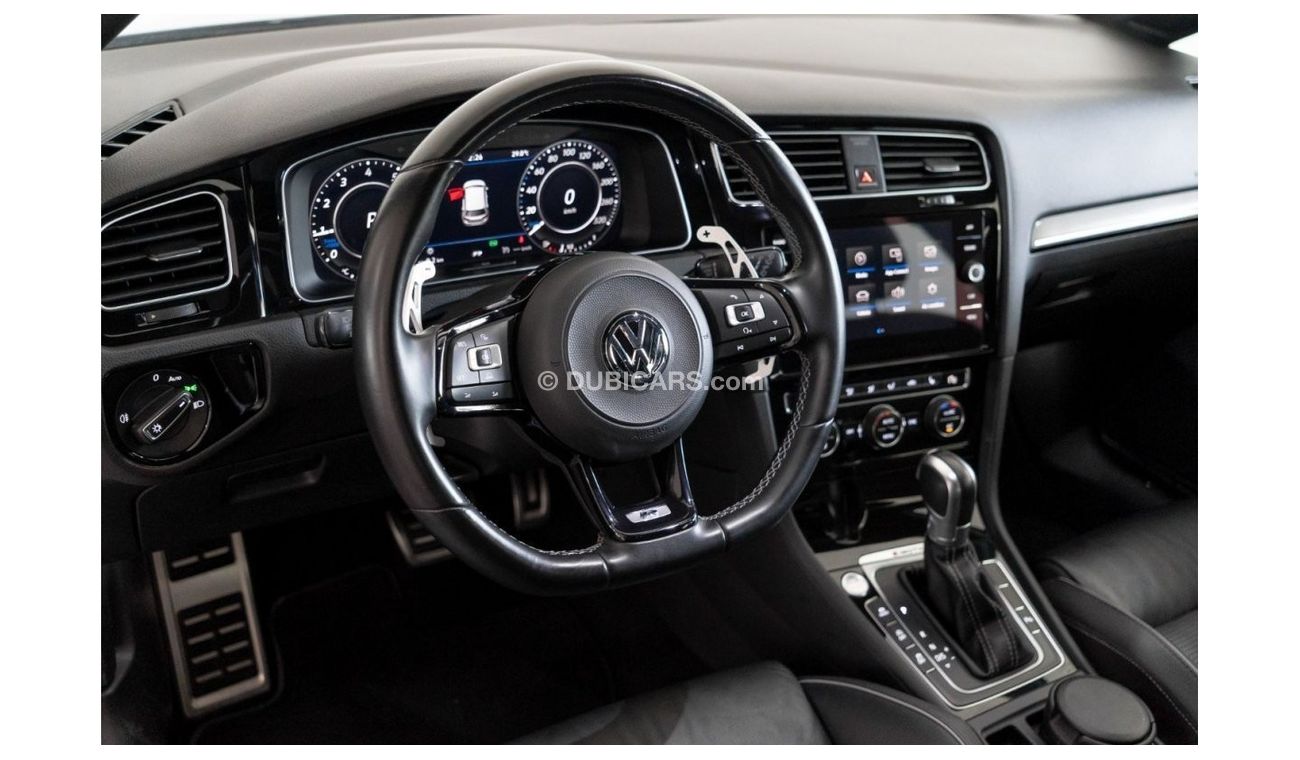 Volkswagen Golf 2018 Volkswagen Golf R