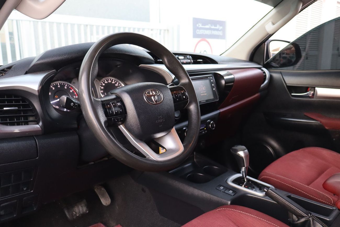 Toyota Hilux GLX 2 2.7L 4WD