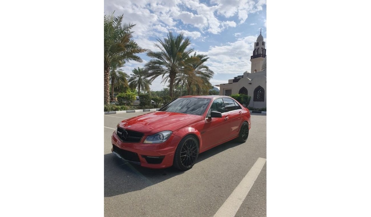 مرسيدس بنز C 63 AMG مرسيدس c63 اي ام جي ٢٠٠٩