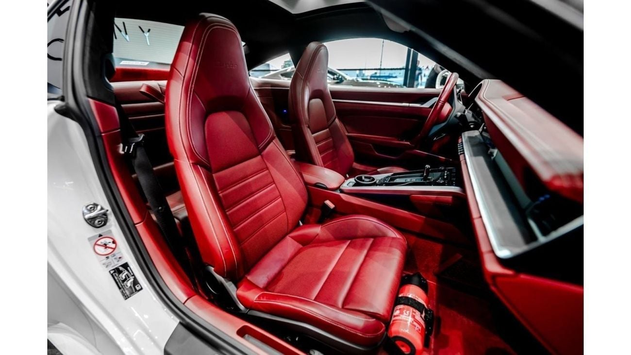 Porsche 911 2021 Porsche 911 Turbo, 2025 Porsche Warranty, Full Service History, Low Kms, GCC