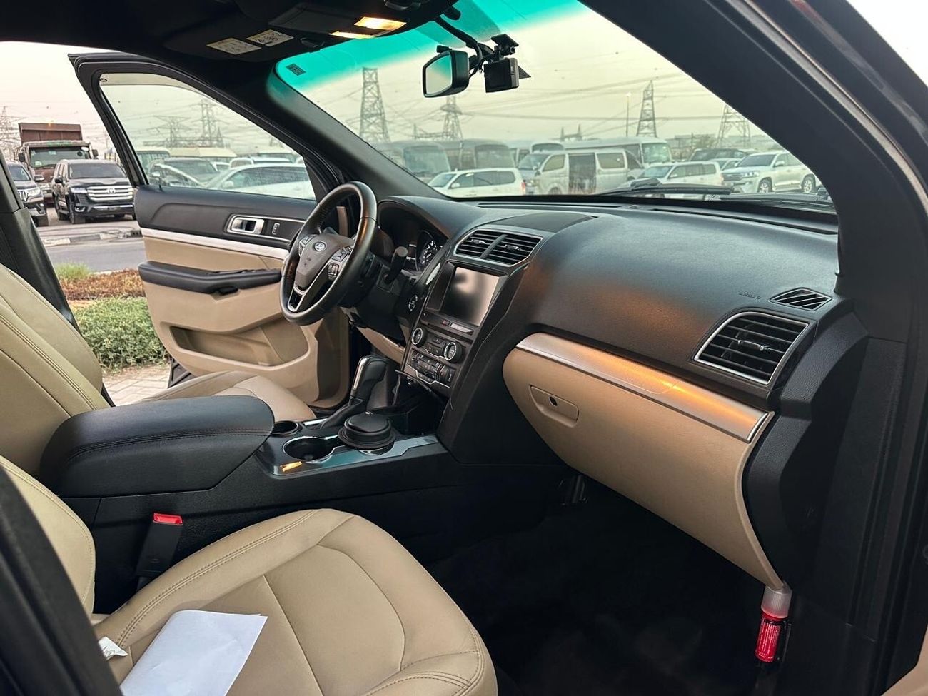 Ford Explorer XLT V4 2.3L