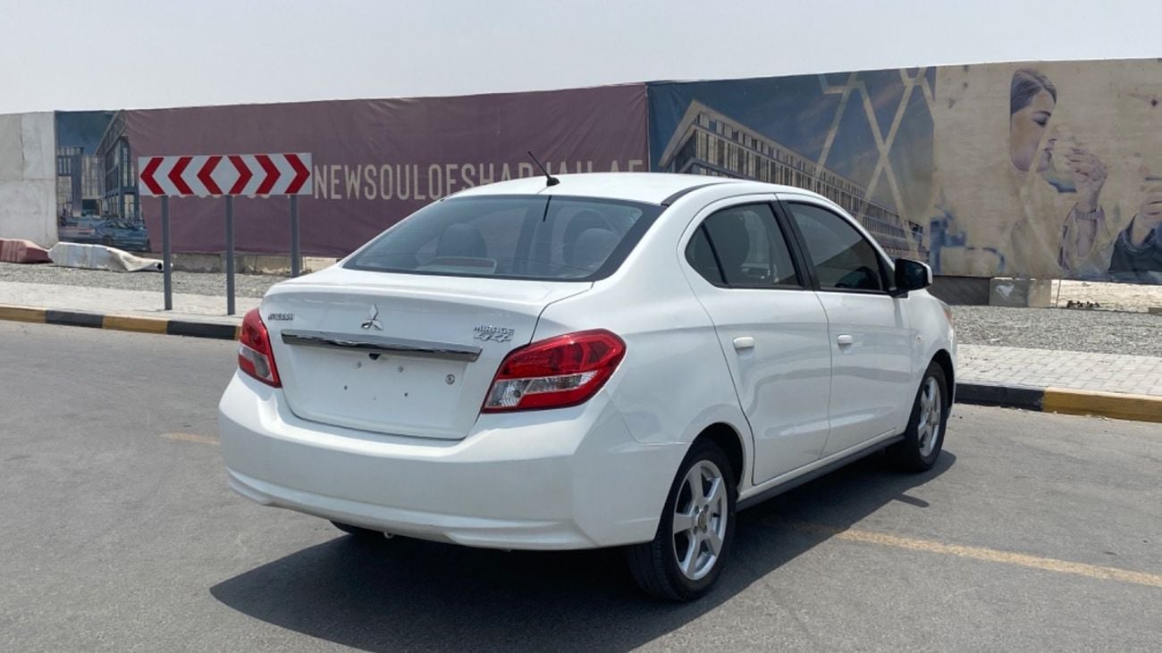 Mitsubishi Mirage GLX Mid 1.2L