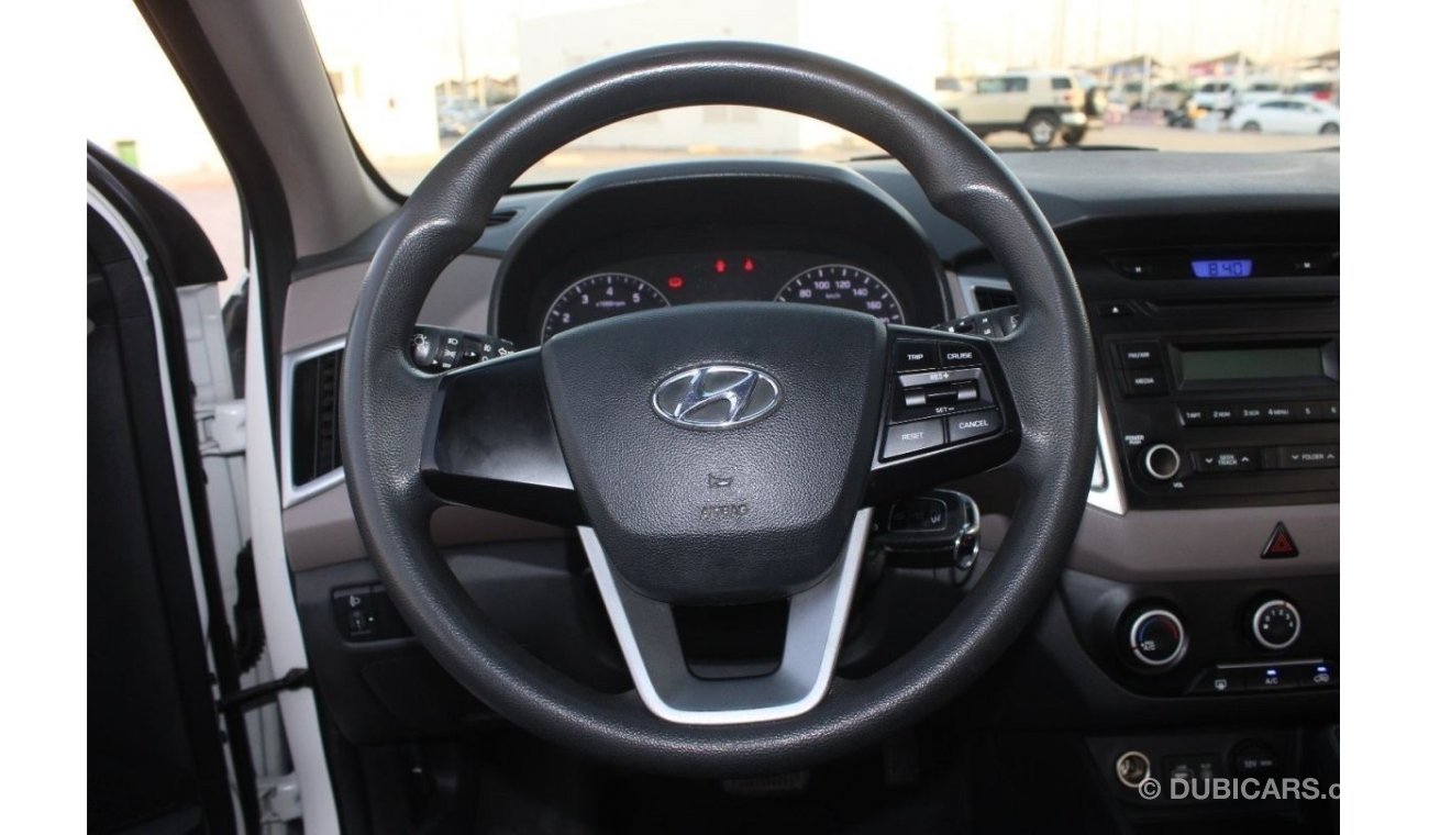 Hyundai Creta S S S S Hyundai Creta 2018 GCC in excellent condition, without accidents, without paint