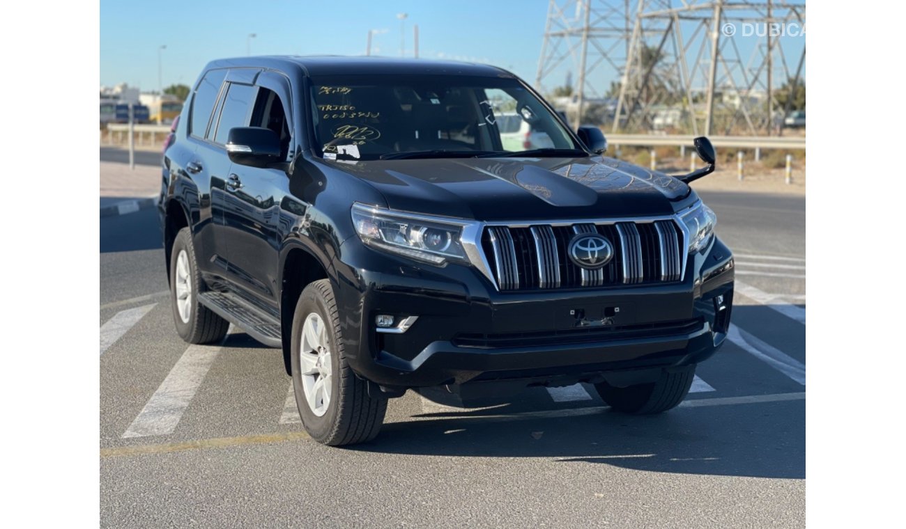 تويوتا برادو Toyota prado Petrol engine full option 2.7 model 2018 from japan black color 7 seater car very clean