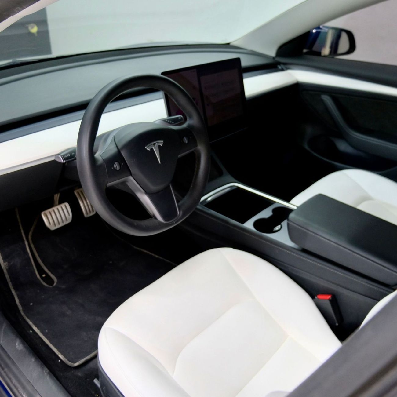 تسلا موديل 3 Performance (AWD)