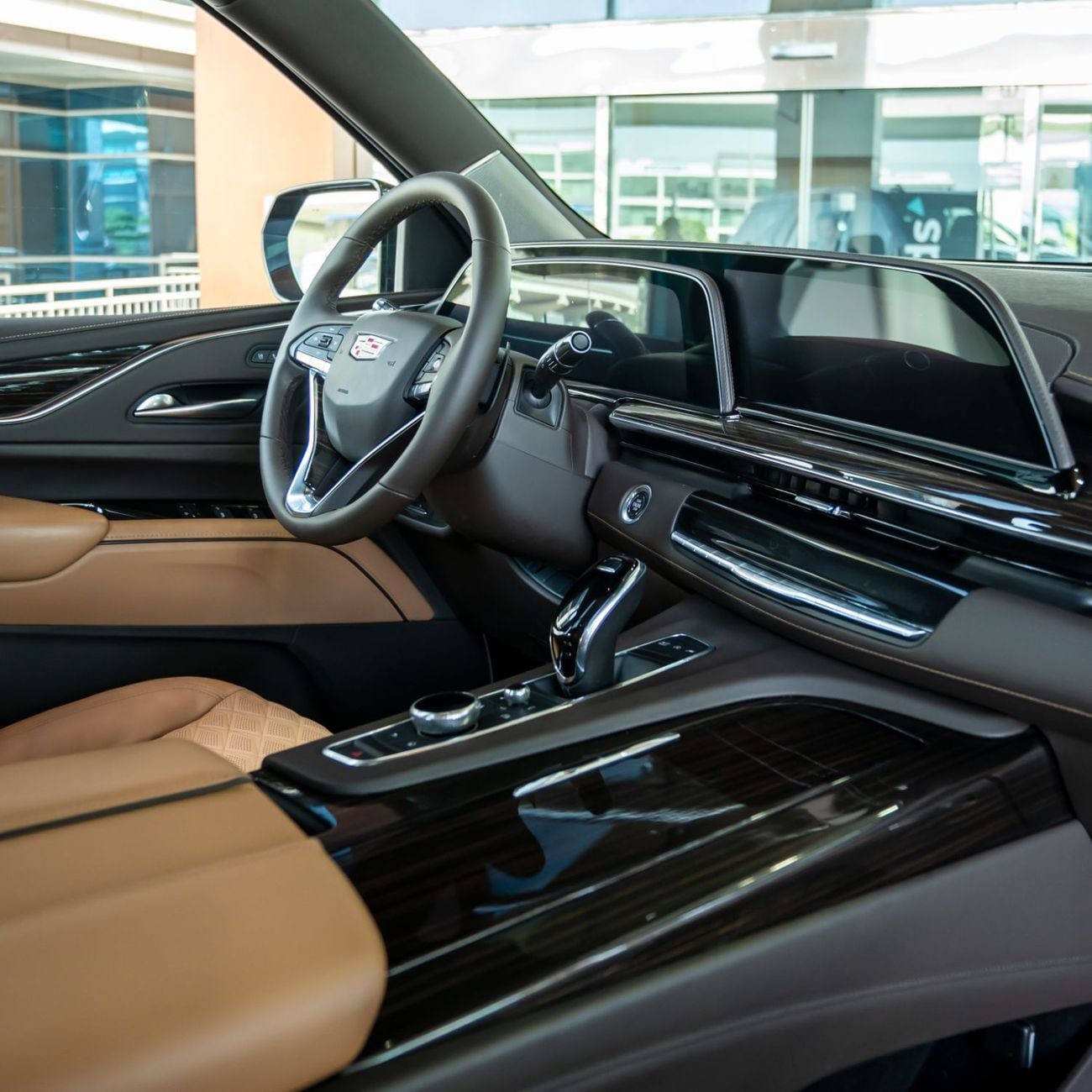 كاديلاك إسكالاد 2022 CADILLAC ESCALADE SPORT PLATINIUM GCC DONE 78,000KM ( WARRANTY TILL 2027 OR 100,000KM )